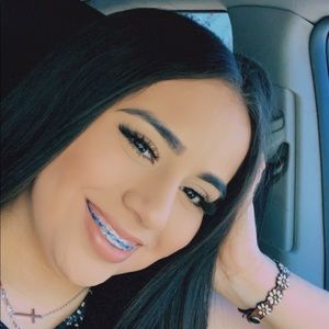 Meet your Posher, Rita